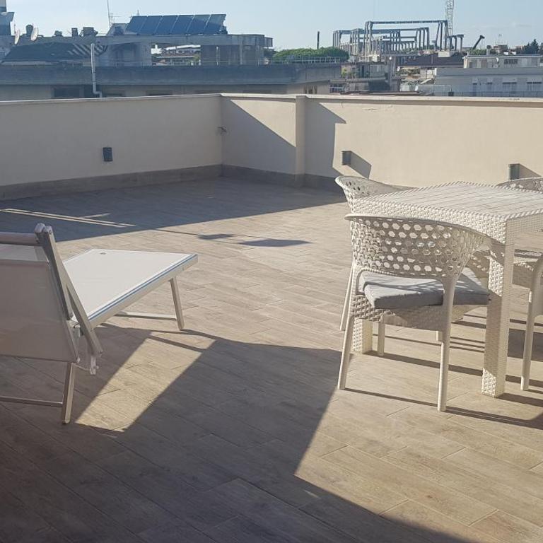 Green Oasis - Apartment mit 2 Schlafzimmern mit Balkon und Terrasse - 4