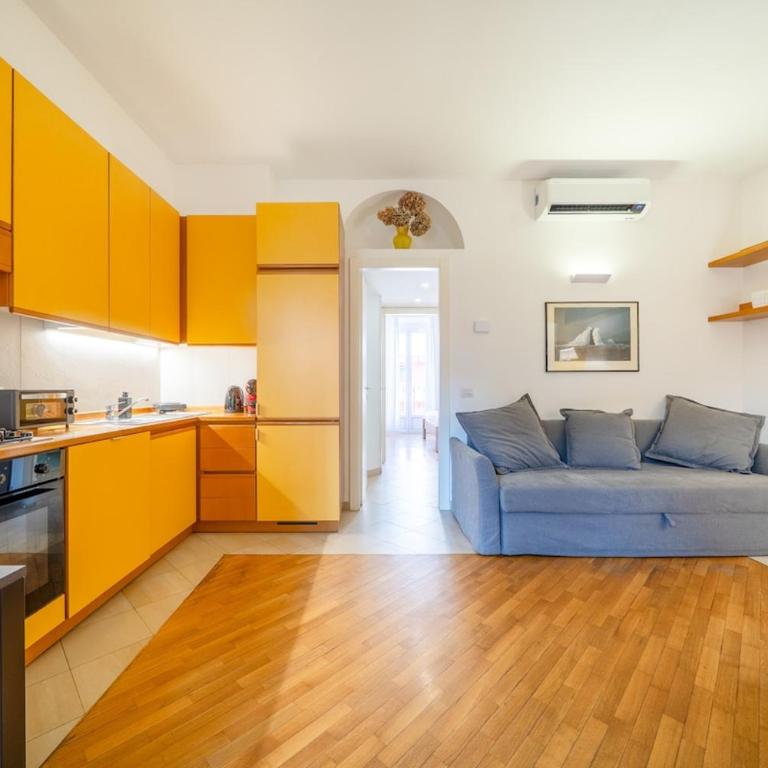 Milan Cathedral 8 minutes - 4 guests - De Angeli Metro - Apartamento de 2 dormitorios - 9