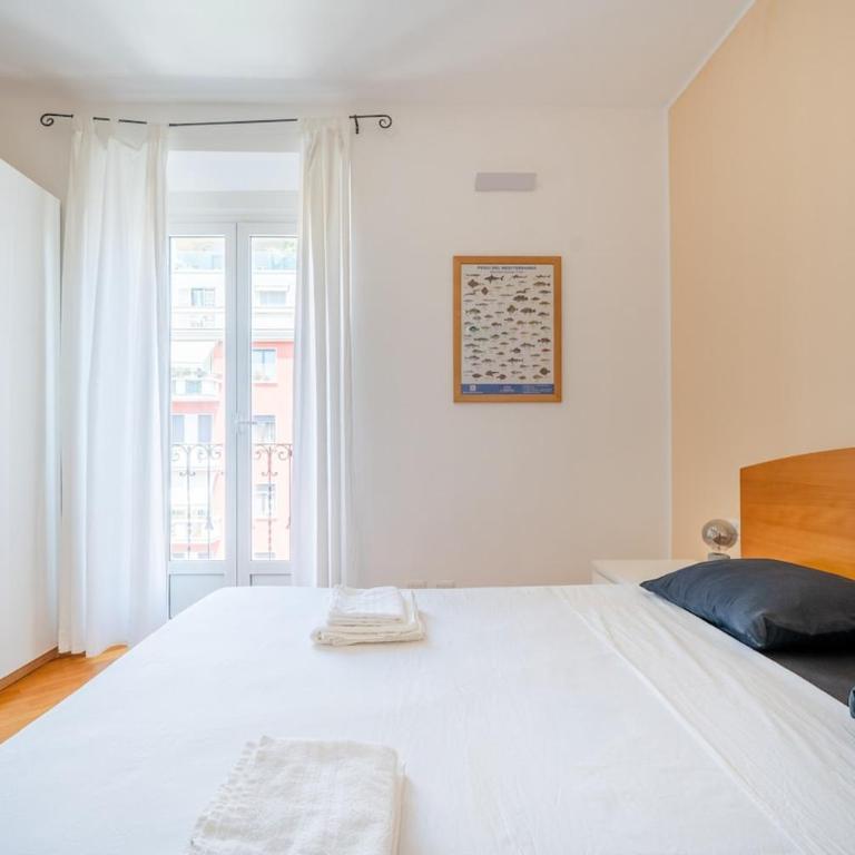 Milan Cathedral 8 minutes - 4 guests - De Angeli Metro - Apartamento de 2 dormitorios - 20