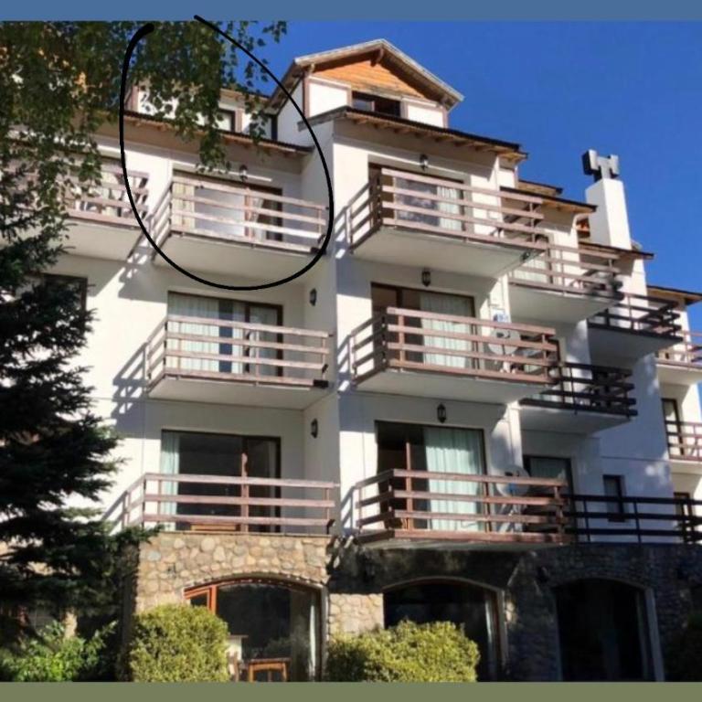 Apartur - One-Bedroom Apartment - 9