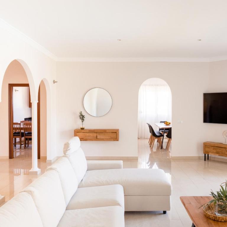 Villa Brisa de Arona - Villa with Private Pool - 10