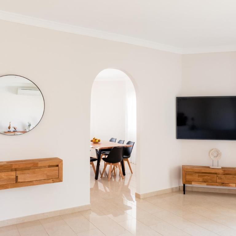 Villa Brisa de Arona - Villa with Private Pool - 13