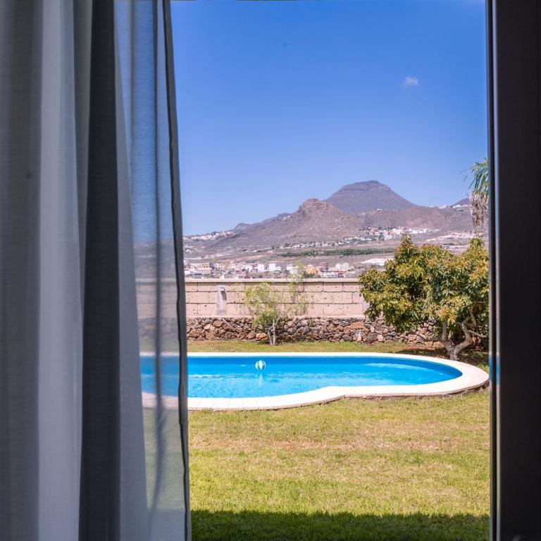 Villa Brisa de Arona - Villa with Private Pool - 43