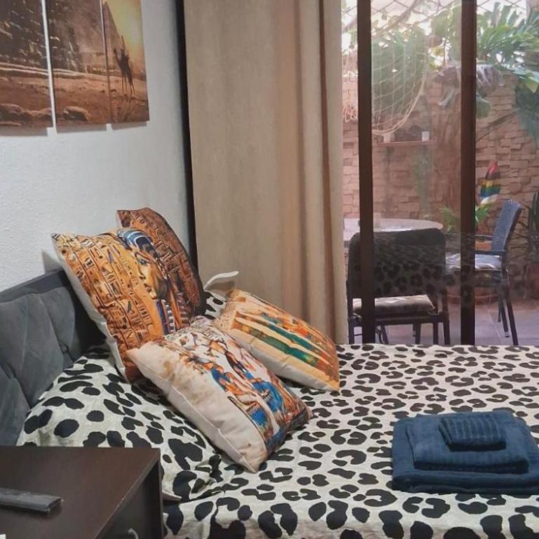 OASIS EPÍFITO URBANO Botanical Wellness Oasis near City of Arts & Sciencies - Chambre Double Standard avec Salle de Bains Commune - 23