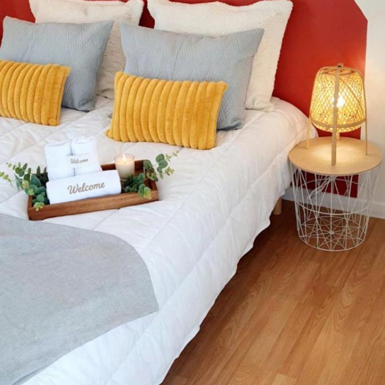 G0 Cozy, bright, warm - Two-Bedroom Apartment - 26