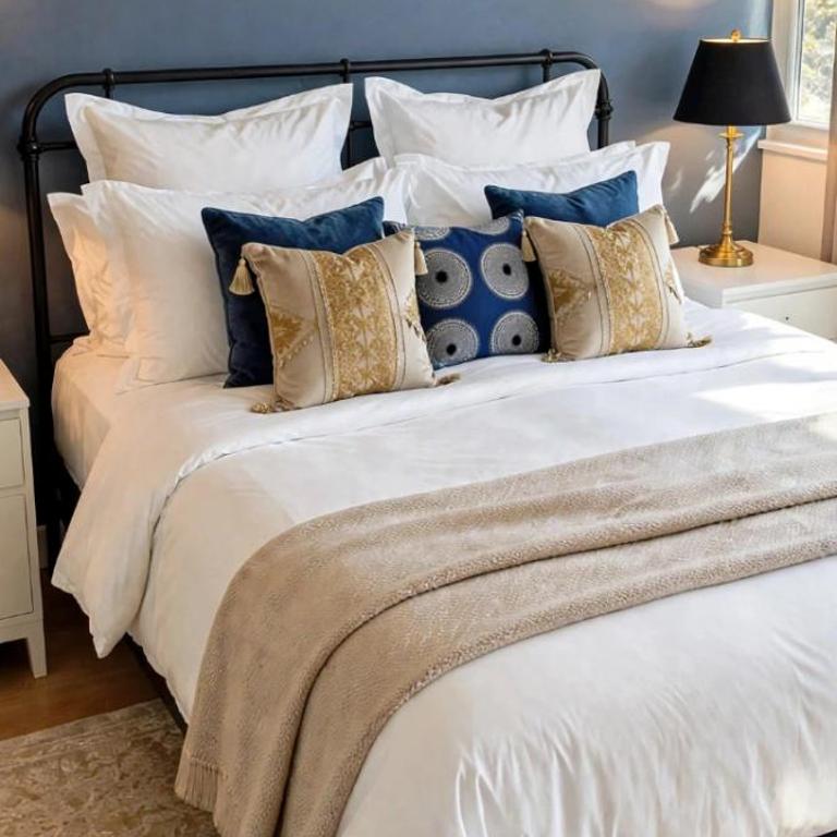 G0 Cozy, bright, warm - Two-Bedroom Apartment - 30