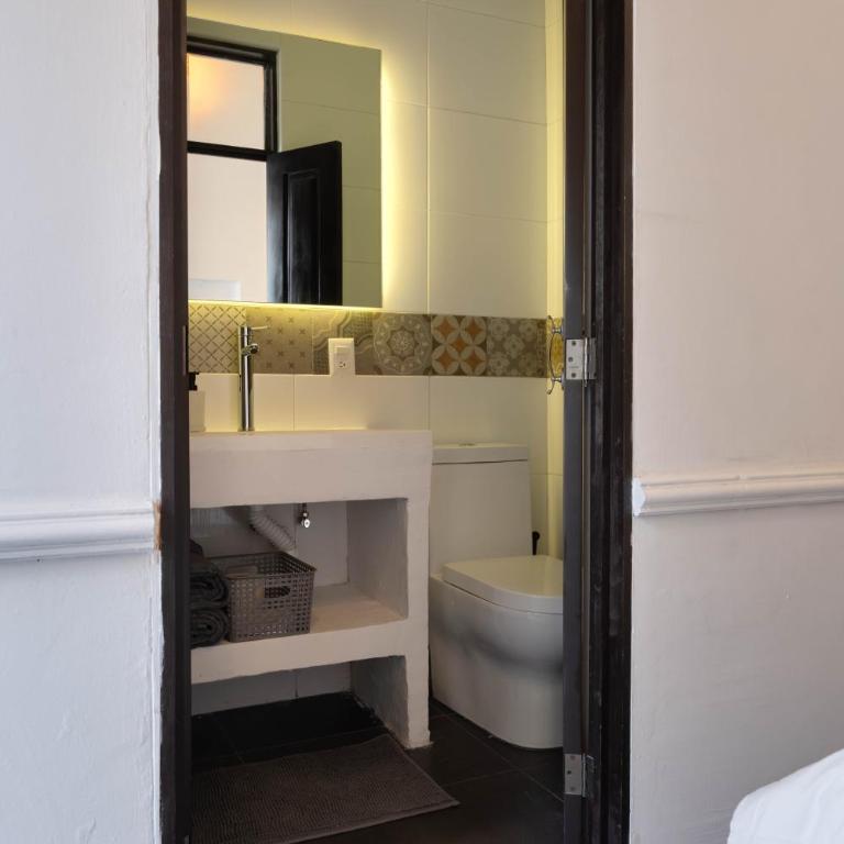 Cuarto con baño privado en Centro, acepta mascotas - Habitación Doble - 3