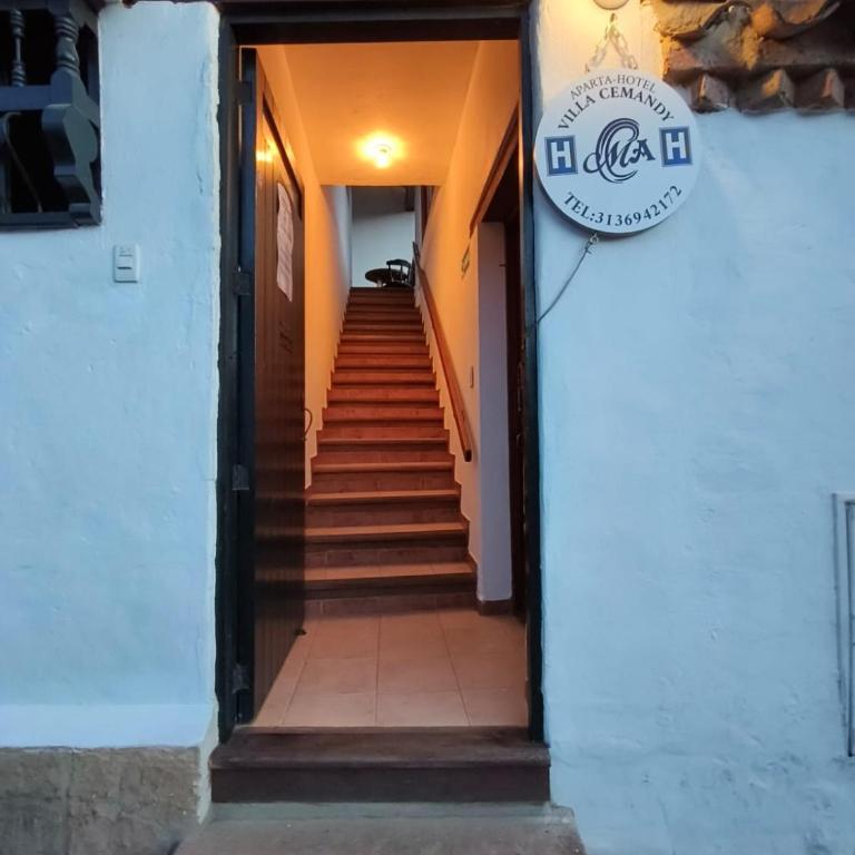 Aparta hotel Villa Cemandy - Four-Bedroom Apartment - 5