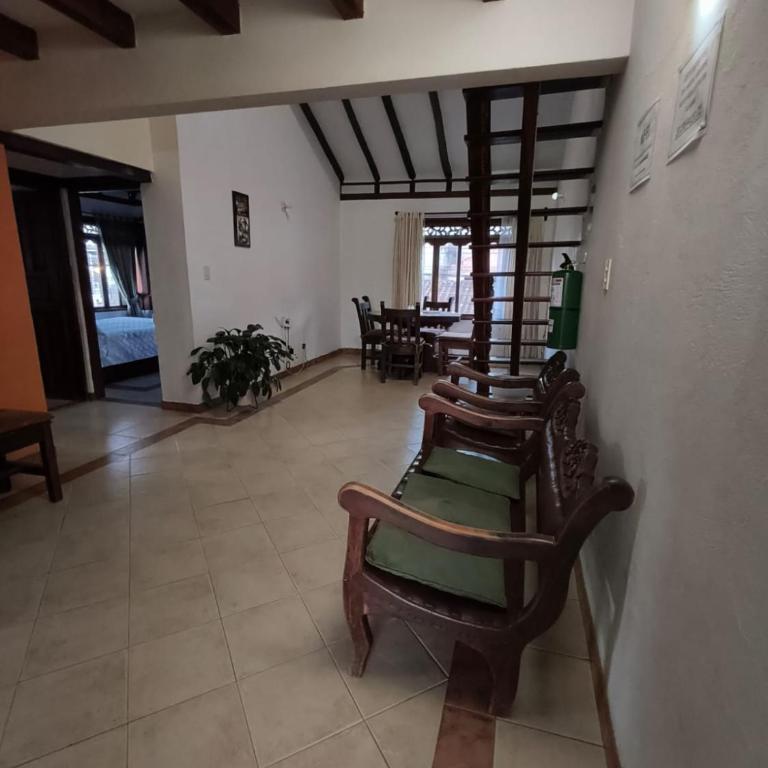 Aparta hotel Villa Cemandy - Budget Double Room - 4