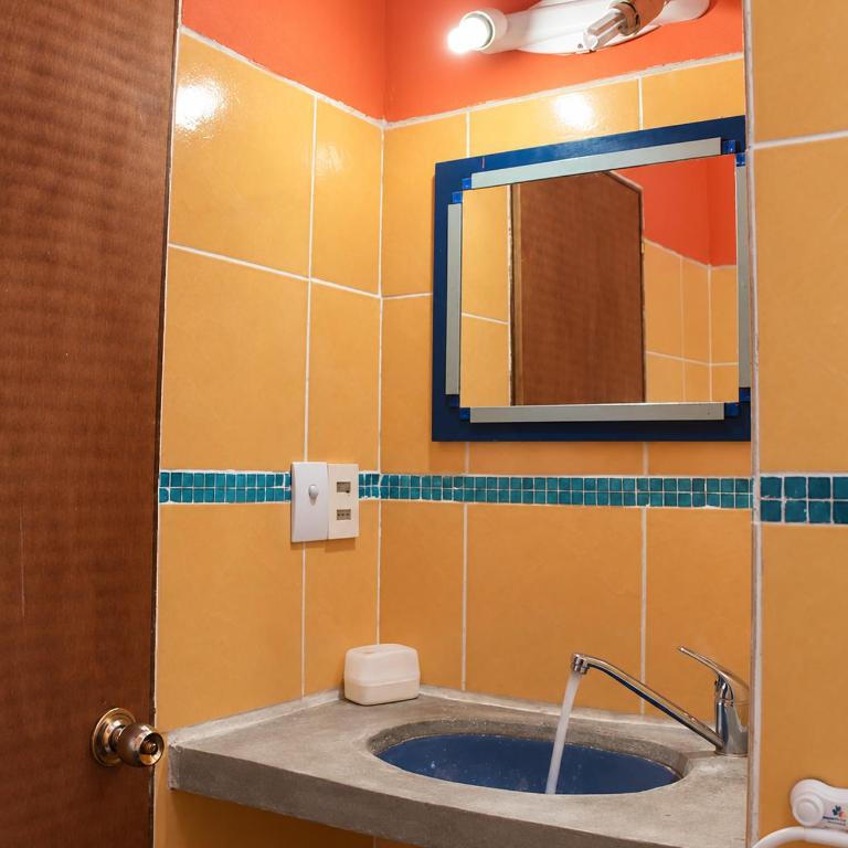 Lima Orange A 300 M de Playa Rivero Y 400 de Playa Grande - Casa con 1 dormitorio - 11