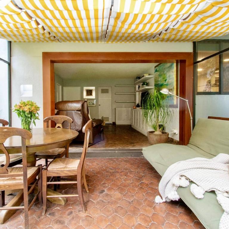 Casa Coyote, Garden Oasis, 1 Block from Coyoacán - Apartment - 65