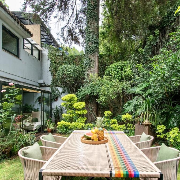 Casa Coyote, Garden Oasis, 1 Block from Coyoacán - Apartment - 74