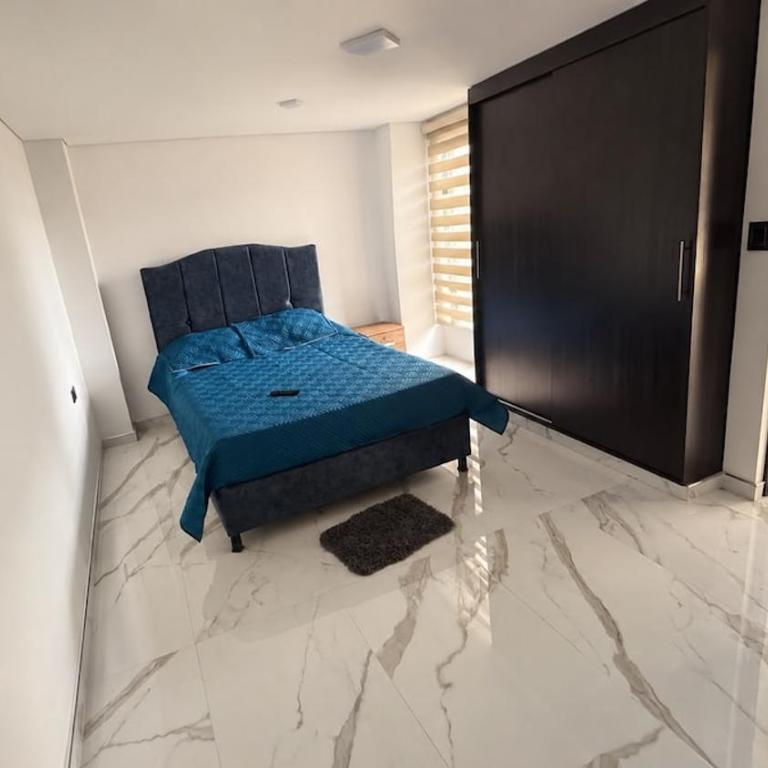 Cozy apartment, steps from Comfaboy - Apartamento de 3 dormitorios - 13