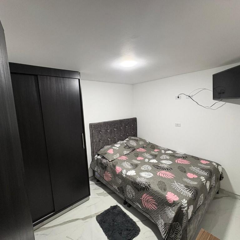 Cozy apartment, steps from Comfaboy - Apartamento de 3 dormitorios - 17