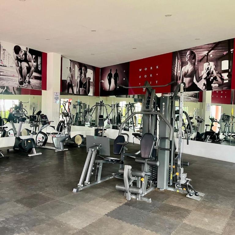 Casa espaciosa y acogedora en residencial de lujo - Apartamento - 35