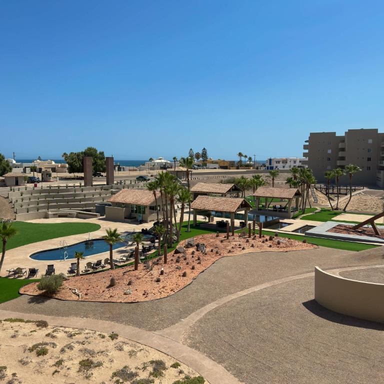 Relaxing Getaway 2BR Condo E402 - Apartamento - 24