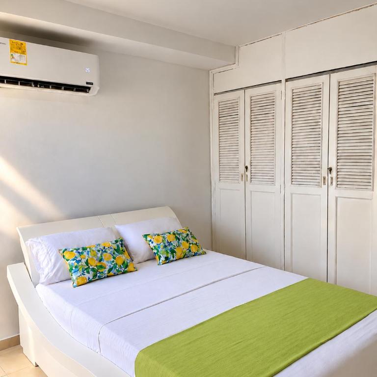 Apartamento Cartagena Plaza de Toros - Habitación Doble Estándar con vistas al jardín - 2 camas - 12