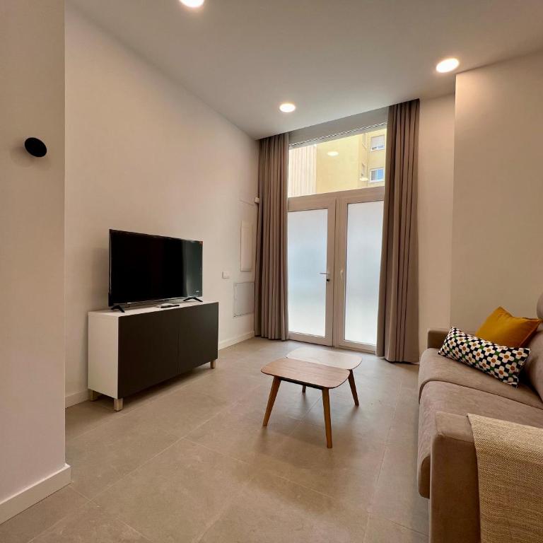 Bailen Apartments - Estudio - 2