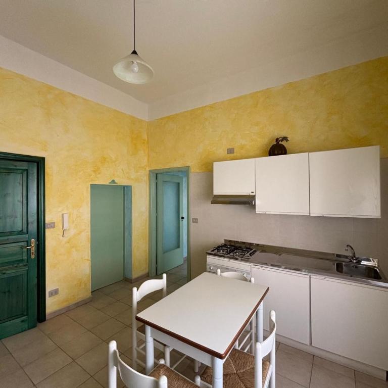 La Piazzetta Centrale - Appartamento con 1 Camera da Letto - 5