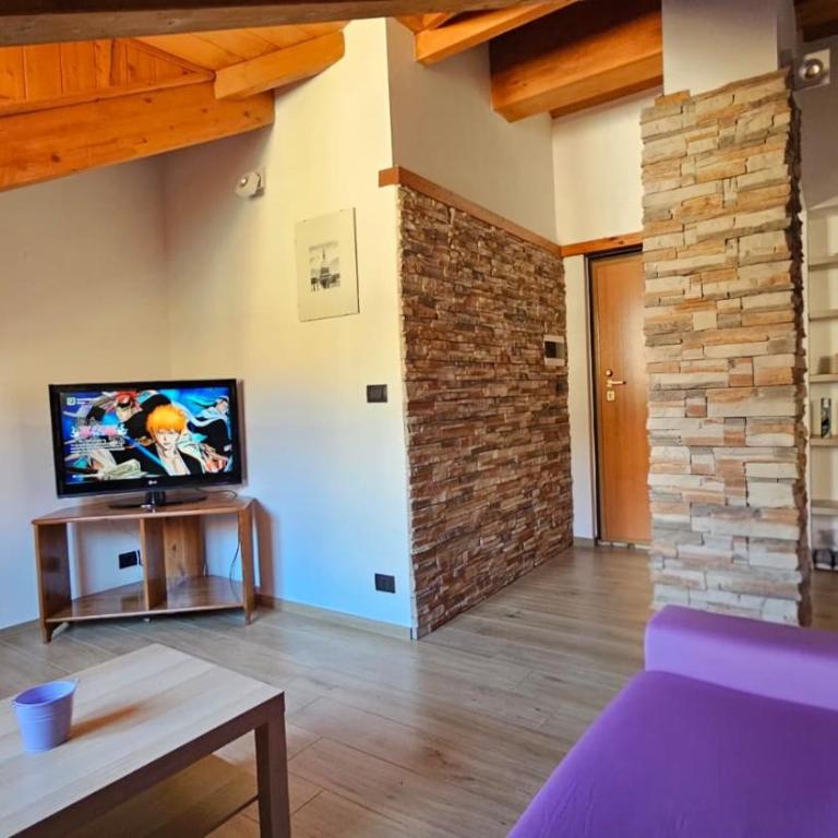 Mansarda Glicine - Inalpi Arena & Stadio - Appartamento con 1 Camera da Letto - 2