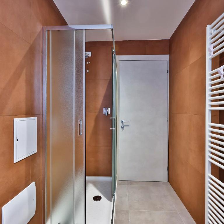 Apho Apartment Hotel - Appartamento con Balcone - 9