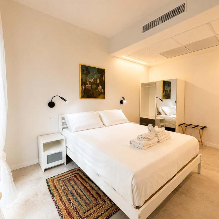 Petrarca's House A104 by Larihome - Apartment - 24
