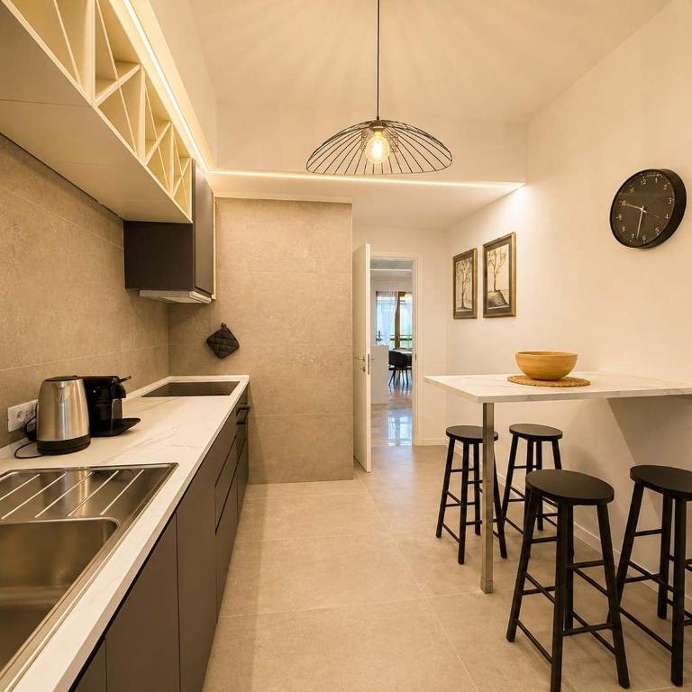 Petrarca's House A104 by Larihome - Apartment - 35