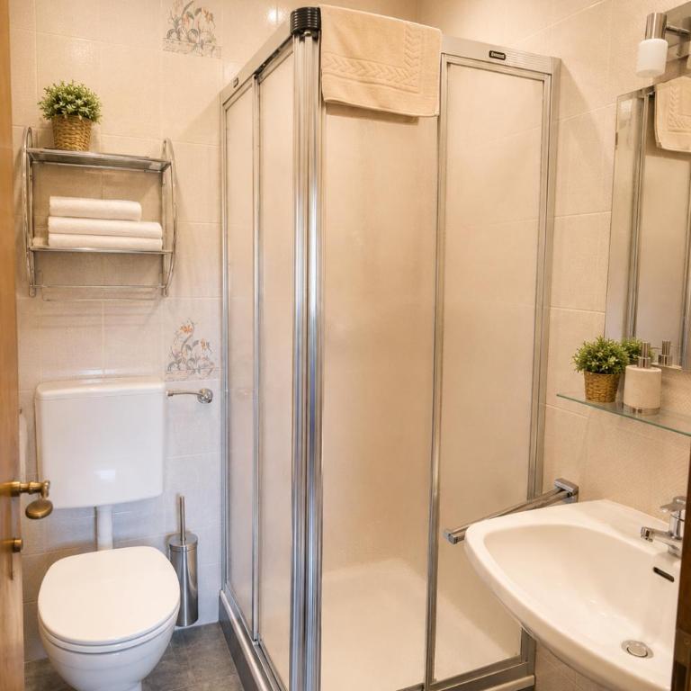 Haus Bergfried - Apartment mit 3 Schlafzimmern - 6