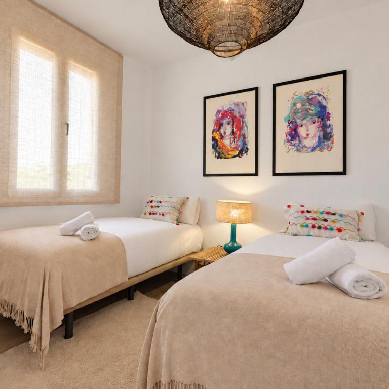 Ático con terraza privada frente a la Catedral - Apartamento - 10