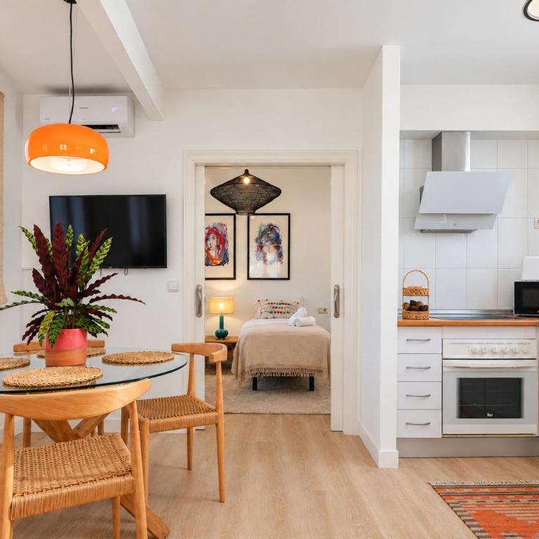 Ático con terraza privada frente a la Catedral - Apartamento - 16