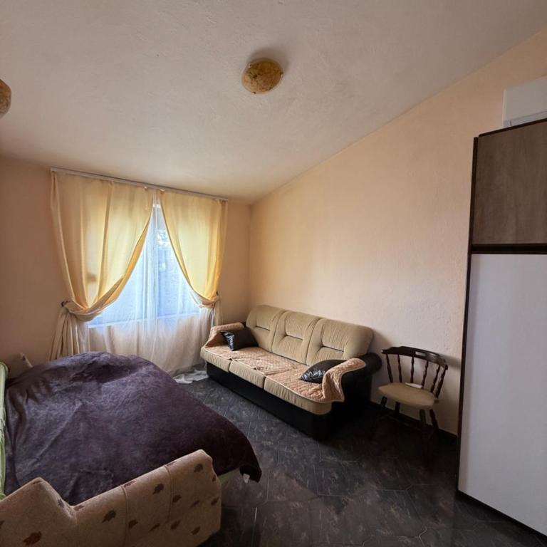 Uncle Vanya's apartment - Two-Bedroom Apartment - 8