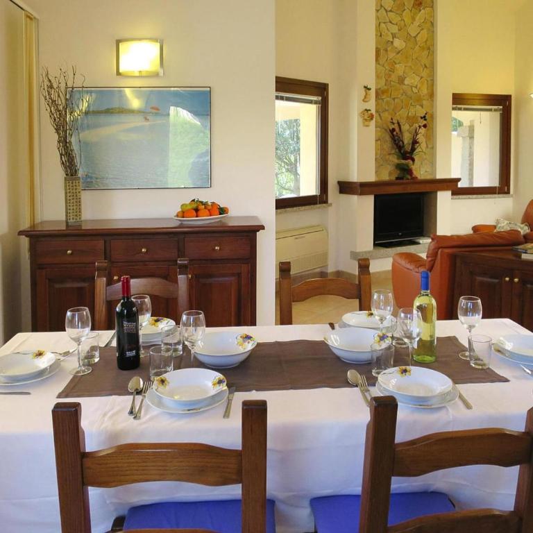 Flat with barbecue in Castiadas - Casa Vacanze con 3 Camere da Letto - 4