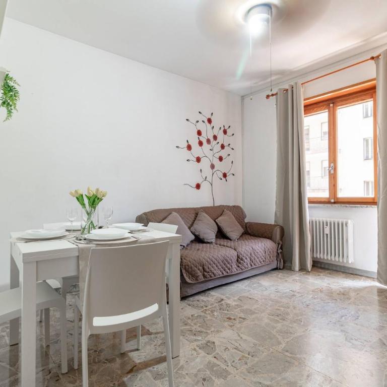 H11 CASA HOLLY Parcheggio - Sanremo - Three-Bedroom Apartment - 1