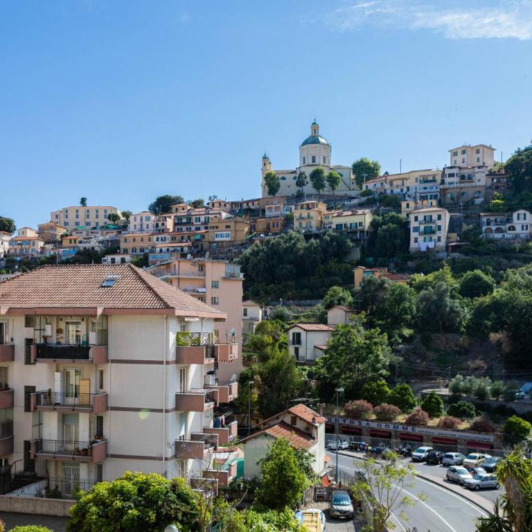 H11 CASA ZEFIRO Sanremo - Centro - Parcheggio - Two-Bedroom Apartment - 5