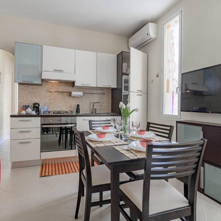 H11 CASA ZEFIRO Sanremo - Centro - Parcheggio - Two-Bedroom Apartment - 21