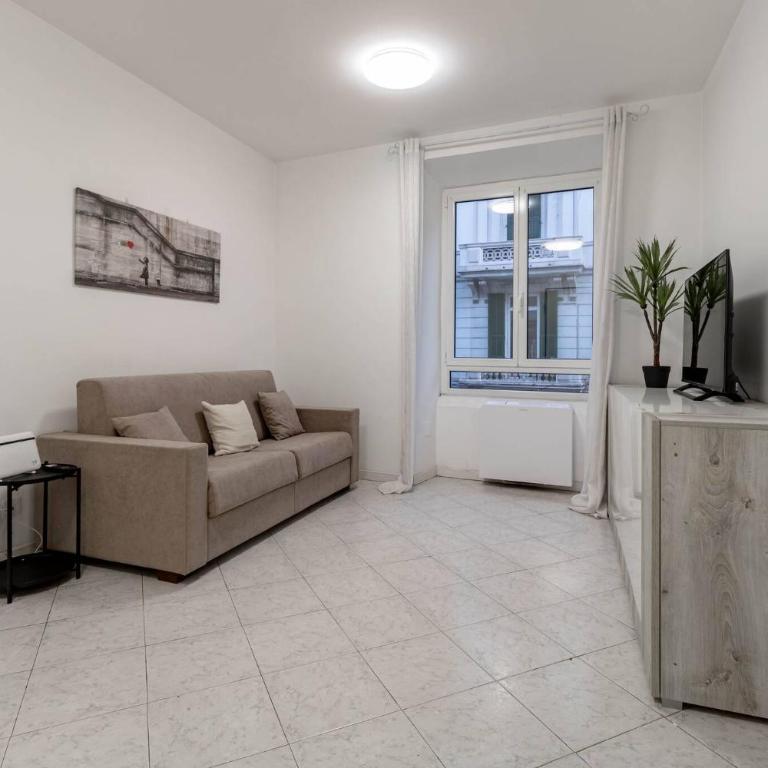 H11 [M Town 119] Sanremo - Centro - Appartamento con 1 Camera da Letto - 12