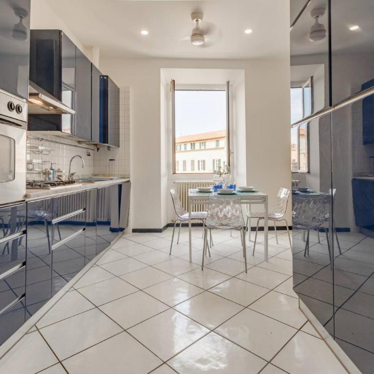 H11 MAISON BLEU Centro - Ariston - Appartamento con 3 Camere da Letto - 11