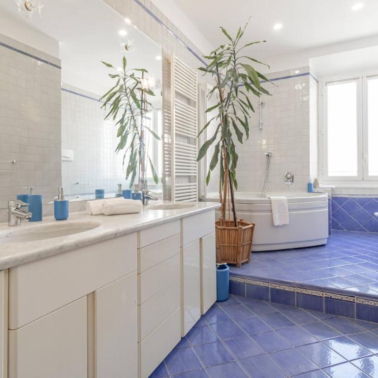H11 MAISON BLEU Centro - Ariston - Appartamento con 3 Camere da Letto - 12