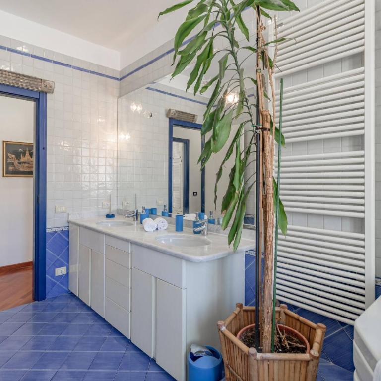 H11 MAISON BLEU Centro - Ariston - Appartamento con 3 Camere da Letto - 14
