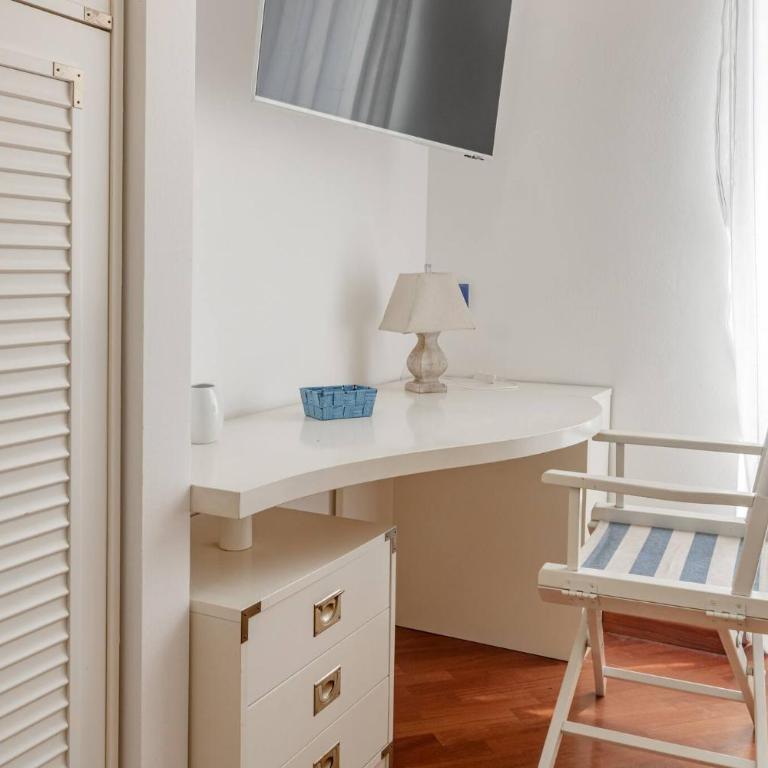 H11 MAISON BLEU Centro - Ariston - Appartamento con 3 Camere da Letto - 16