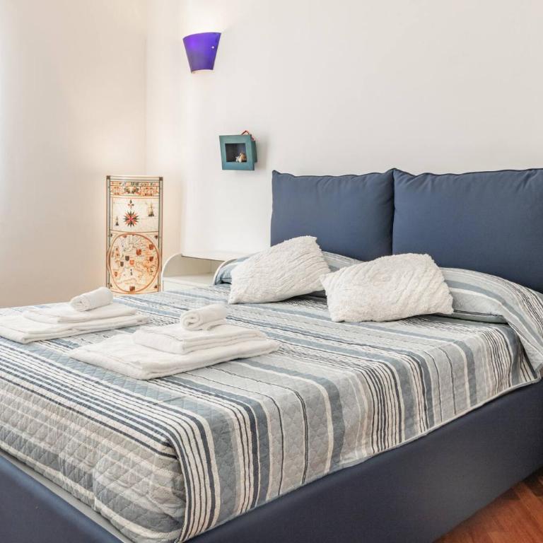 H11 MAISON BLEU Centro - Ariston - Appartamento con 3 Camere da Letto - 17