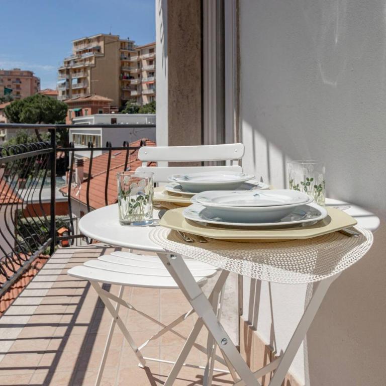 H11 CASA MIMOSA - Parcheggio - Appartamento con 2 Camere da Letto - 4