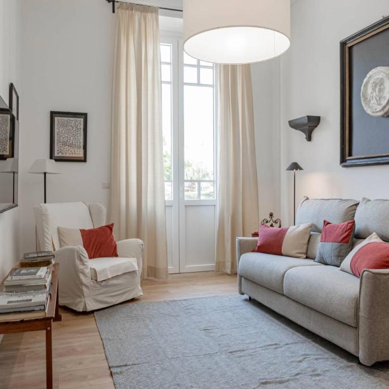 H11 CENTRAL CHARM Sanremo-Ariston - Appartamento con 2 Camere da Letto e Balcone - 1
