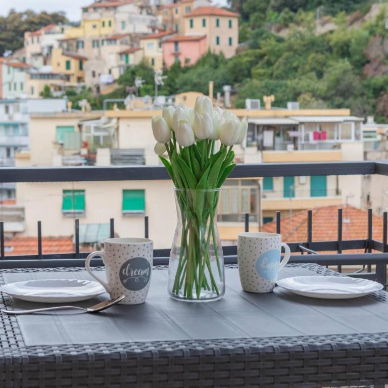 H11 CASA MERIDIANA Centro - Sanremo - Two-Bedroom Apartment with Balcony - 9