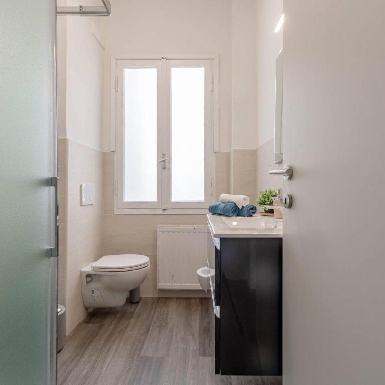 H11 CASA MERIDIANA Centro - Sanremo - Two-Bedroom Apartment with Balcony - 14