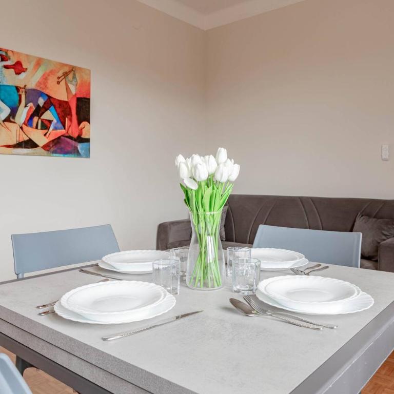 H11 CASA MERIDIANA Centro - Sanremo - Two-Bedroom Apartment with Balcony - 17