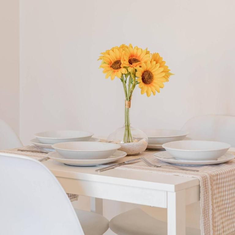 H11 SAN FRANCISCO HOUSE Sanremo-Vista - One-Bedroom Apartment with Balcony and City View - 10