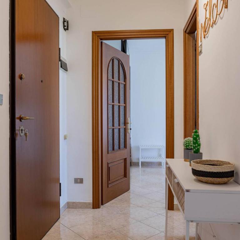 H11 SAN FRANCISCO HOUSE Sanremo-Vista - One-Bedroom Apartment with Balcony and City View - 17