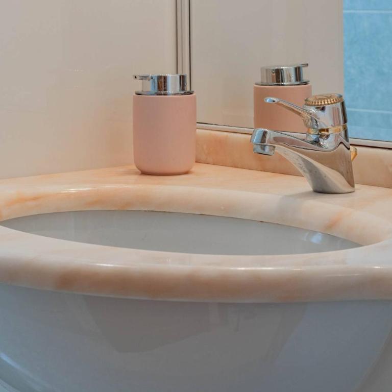 H11 SAN FRANCISCO HOUSE Sanremo-Vista - One-Bedroom Apartment with Balcony and City View - 21