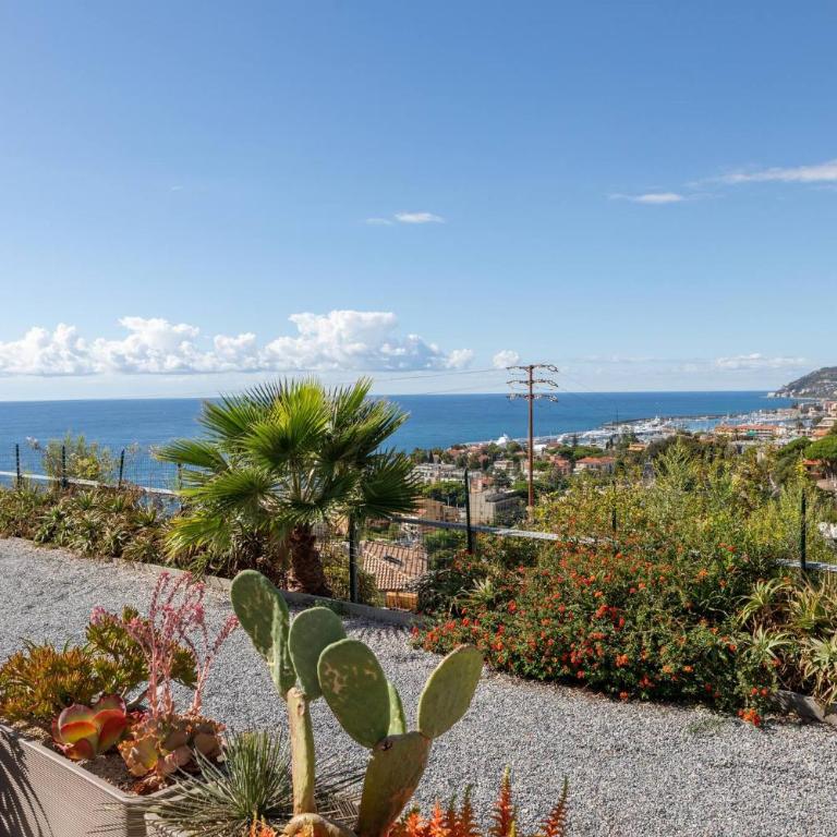 Agave Sanremo - Four-Bedroom Apartment - 12